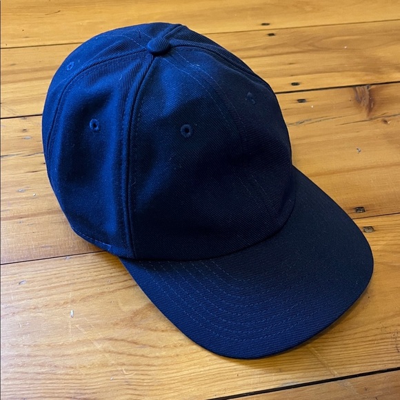 BURTON NWOT Rad Dad Cap Hat Low Profile Mens Adjustable Navy Classic - Picture 2 of 7